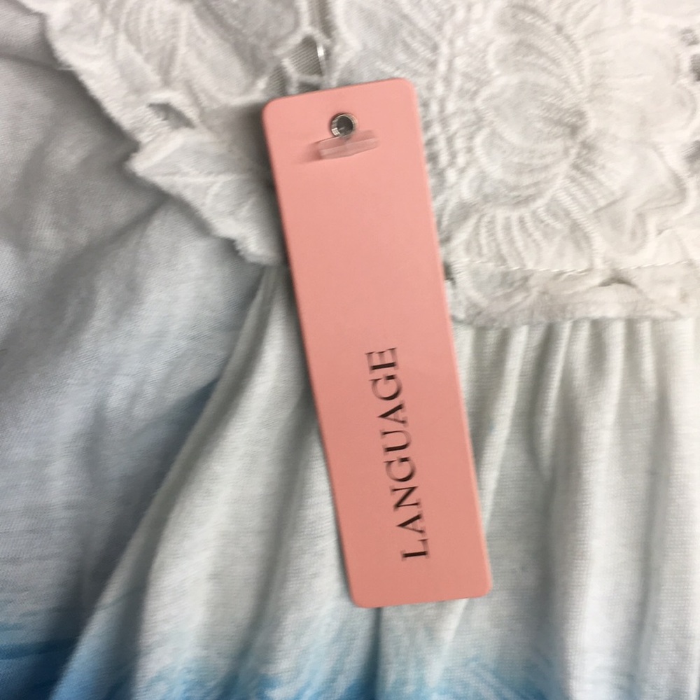 Language dress - Picture 5 of 5